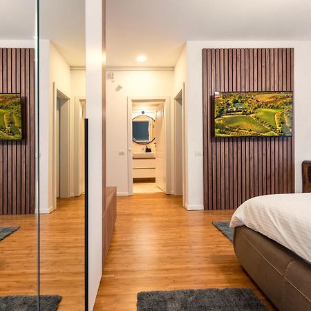Pitesti Residence Luaran gambar