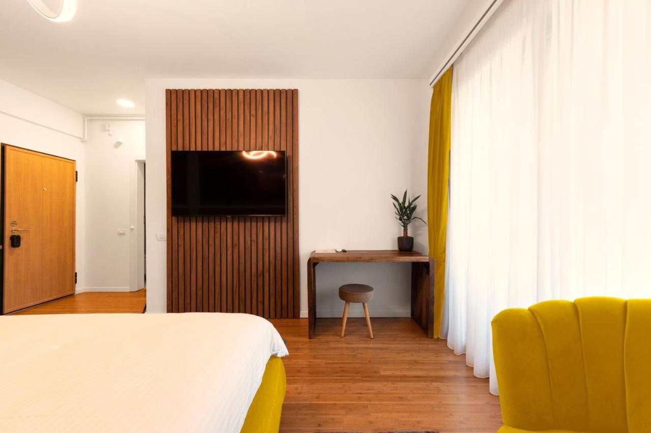 Pitesti Residence Luaran gambar