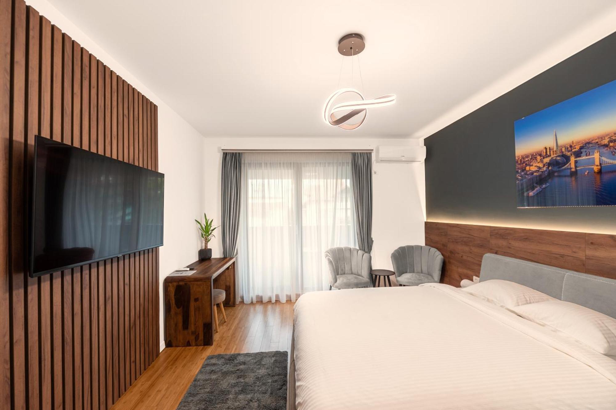 Pitesti Residence Luaran gambar
