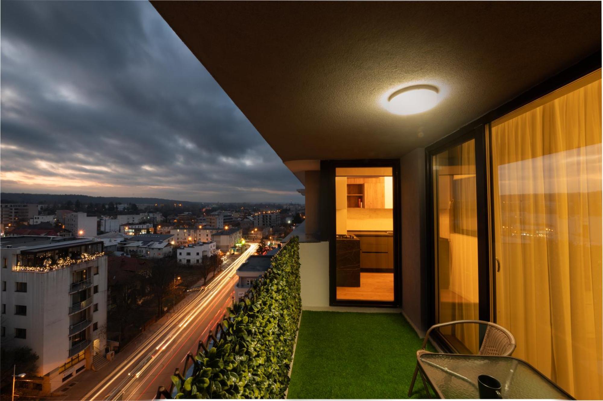 Pitesti Residence Luaran gambar