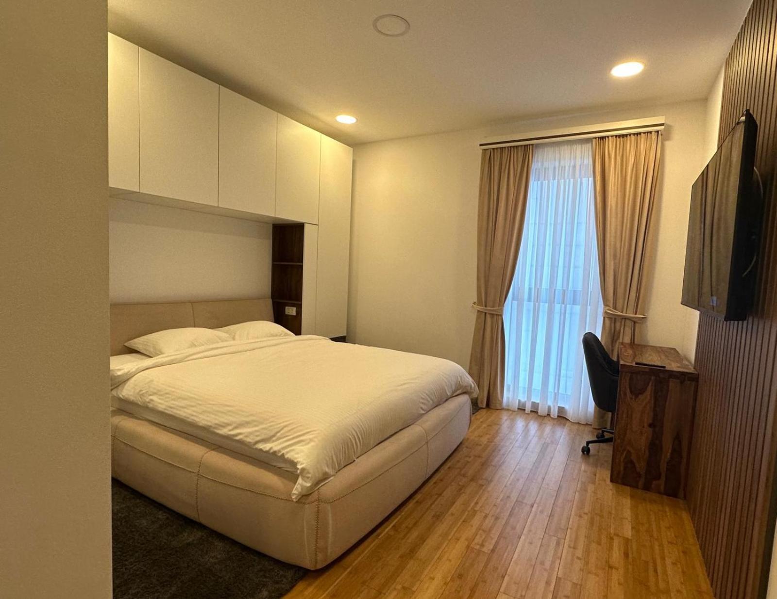 Pitesti Residence Luaran gambar