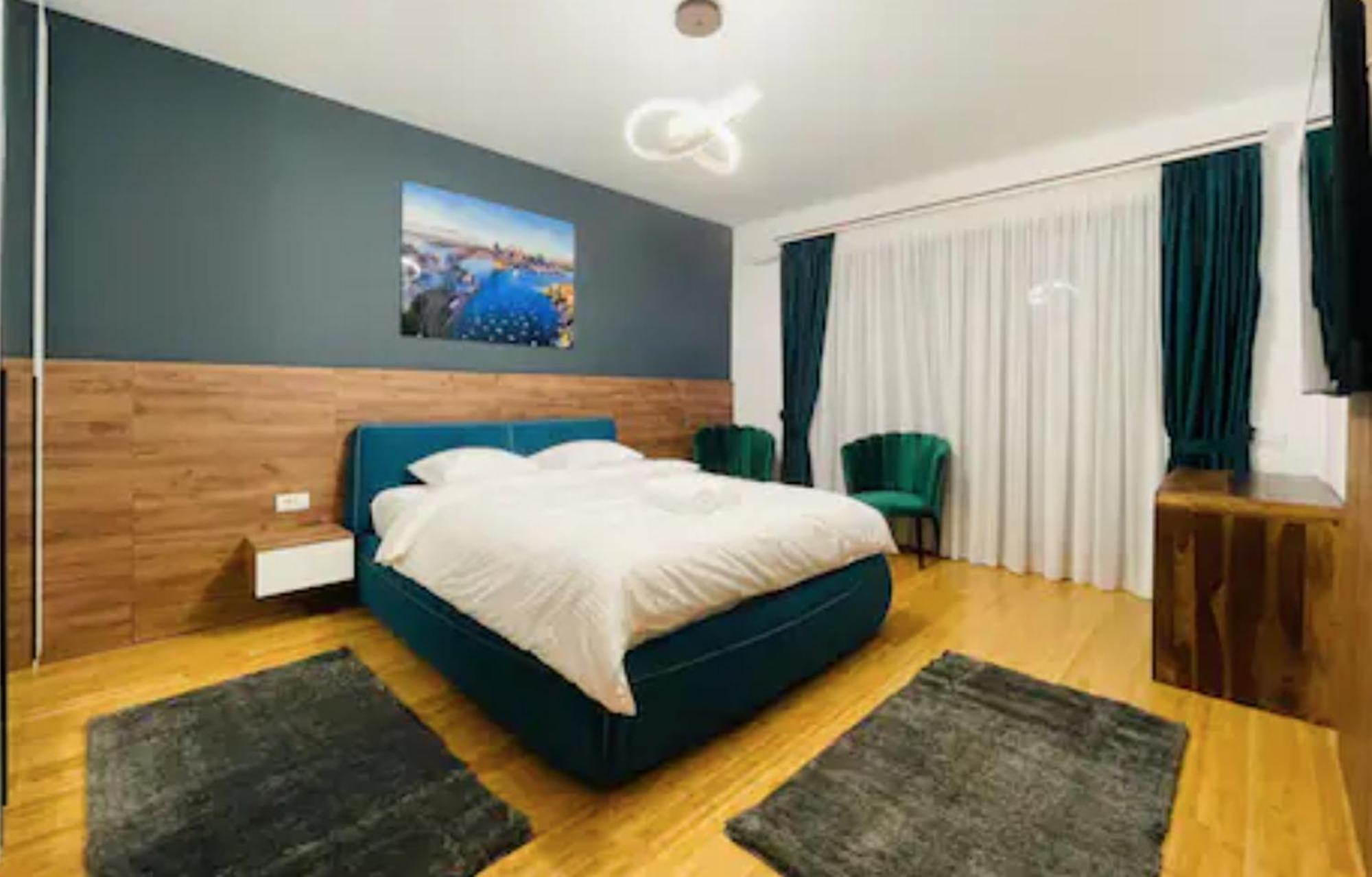 Pitesti Residence Luaran gambar